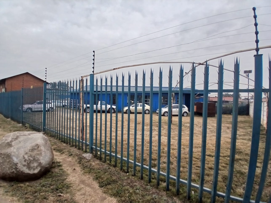 Commercial Property for Sale in Rustenburg Industrial North West